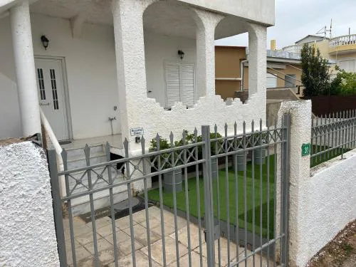 Beautiful House 15 min near airport