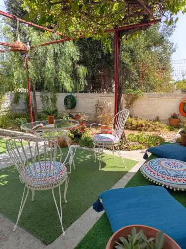 Evilia's house & little garden