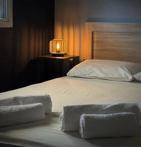 Joannas Airport Luxury Rooms
