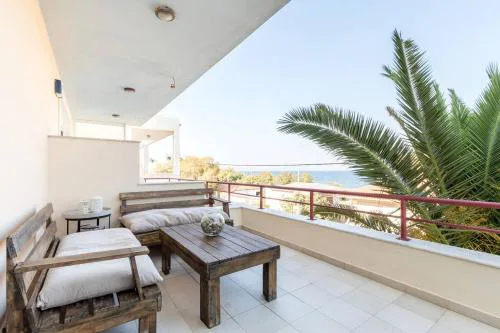 Savva's Surf House