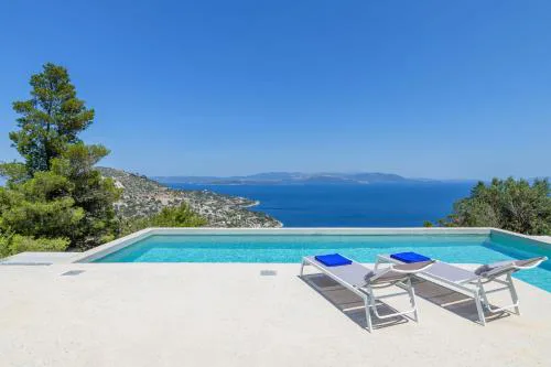 Villa Anasa-Luxury Retreat-Private Pool