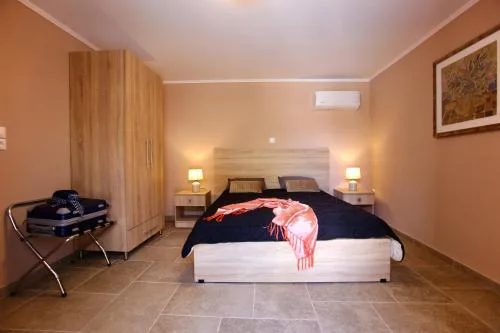 GK Mediterranean Village - Airport Free Shuttle by GK Hospitality Group