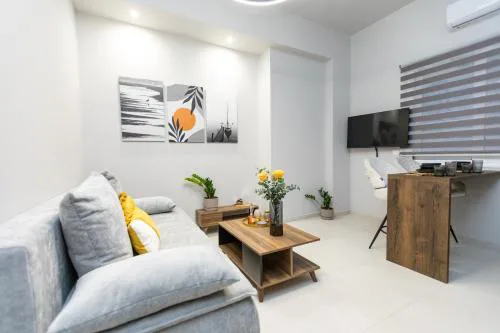 Breeze Apartments Megara - Pulse Suite