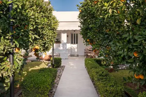 Relaxing House with Garden