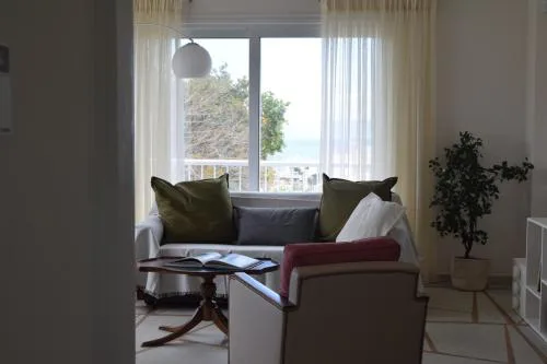 Stunning Seaview Apartment in Mati, Nea Makri