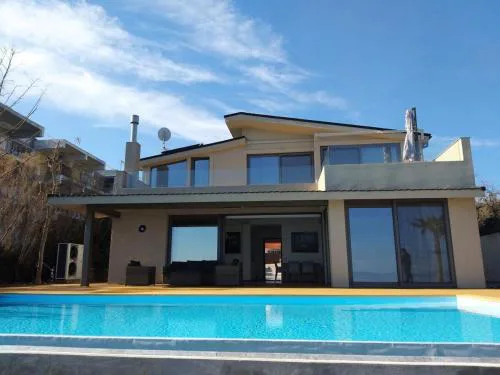 Villa Joy