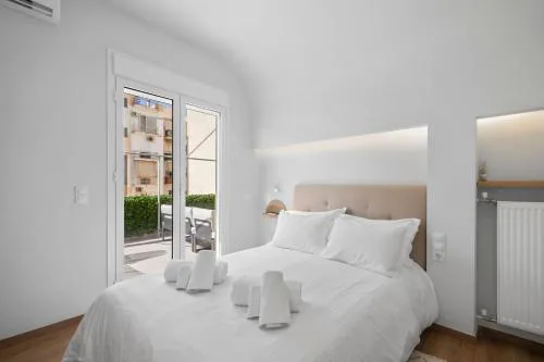 Luxury 2BR Apartment near the marina, Heart of Piraeus