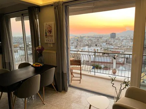 Porto Pireo Penthouse Sea View