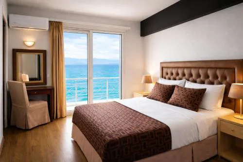Queens Leriotis Hotel