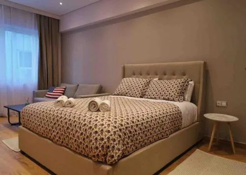 ROYAL BLUE GRAND Suite No 4 Piraeus Port