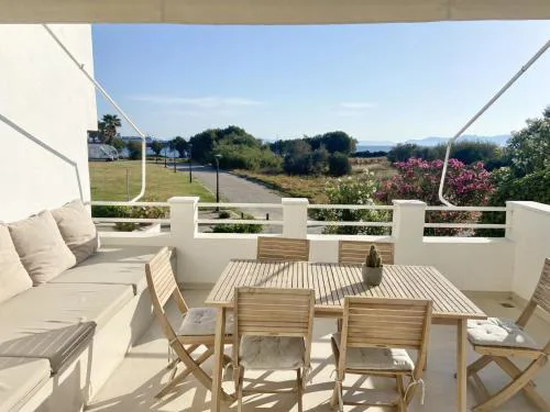 Maia beach house