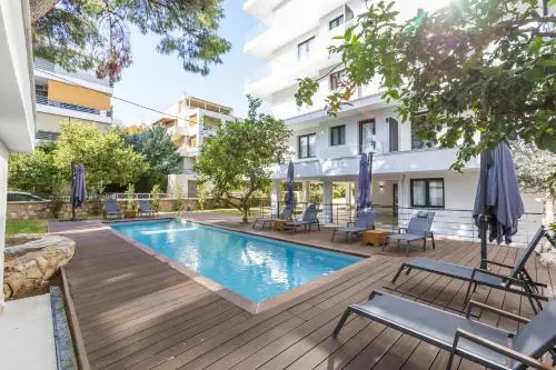 Varkiza Luxury Suites by Raise