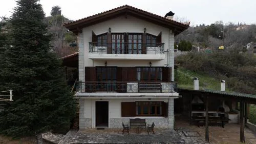 Hyas Residences