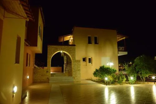 Maria's Filoxenia Suites