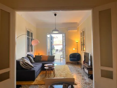 Αλμα - A Family boutique apartment at the city center