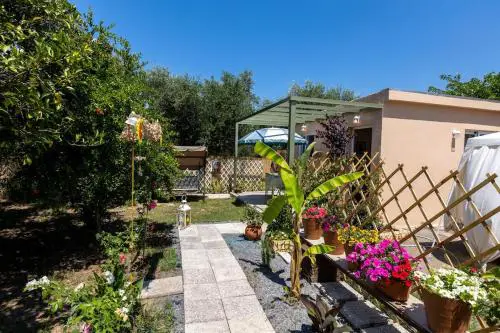 Bougainvillea house with private garden