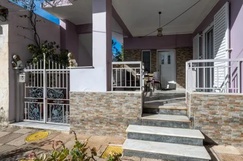 Kalamata home, Agia triada
