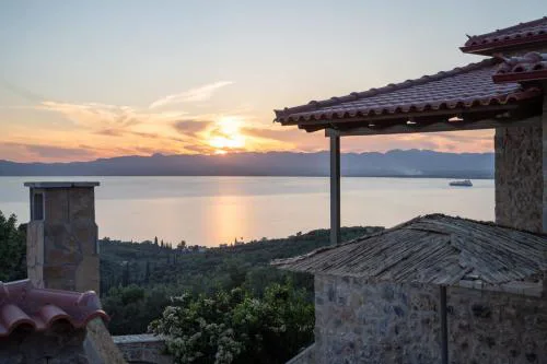 Niki's Tower - Serene Seaview Stone Getaway