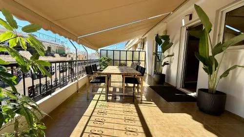 SKY 5 Luxury Apartment