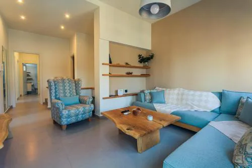 Upscale Modern Escape in the Historic Center