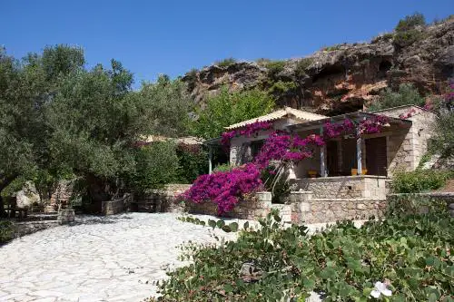 Kripia Holiday Villas