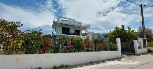 Almeree Residence