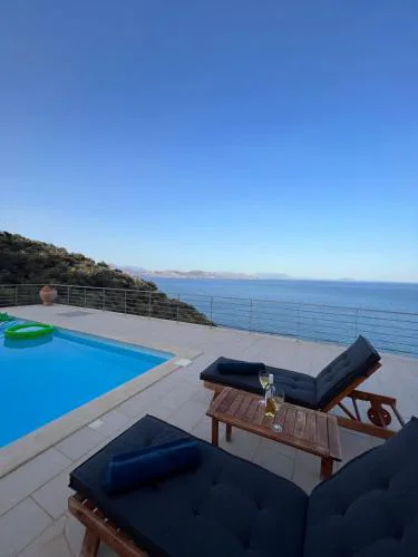 VL Luxury Villa