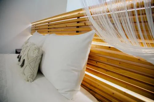 IRIS Boutique Rooms