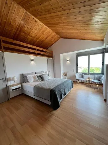 Koroni Luxury Maisonette