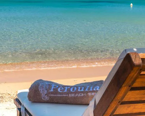 Peroulia Beach Houses
