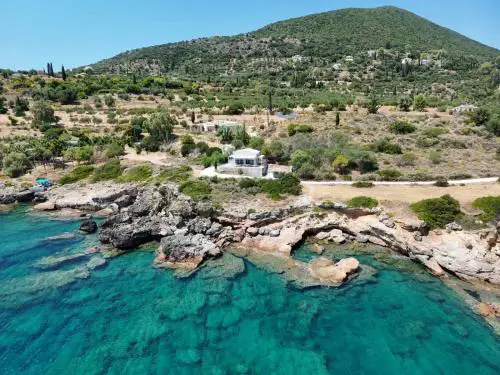 Thalasson Beach House