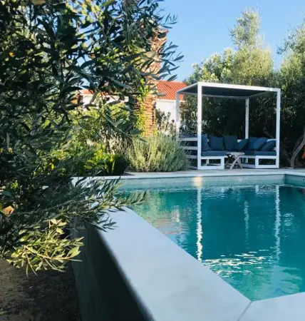 Top Holiday Home Private Pool by the sea With Private Garden for Private use