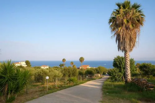 Venetian Seaside Panorama - Asini Sunset Retreat