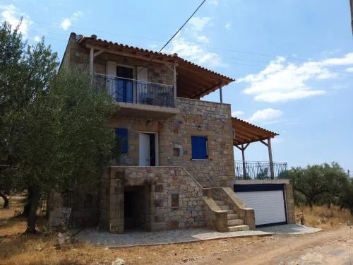 Filanthi's Maisonette