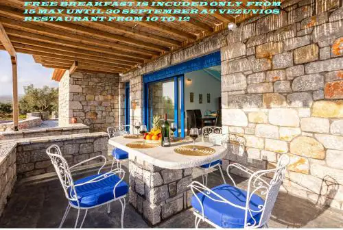 MANI HOLIDAY HOUSE