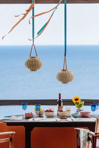 Apelon Tiritas Villas