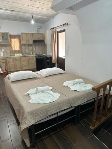 Eleonoras House