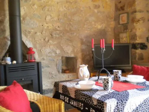 Holiday Home Romantic Stonehouse by Interhome