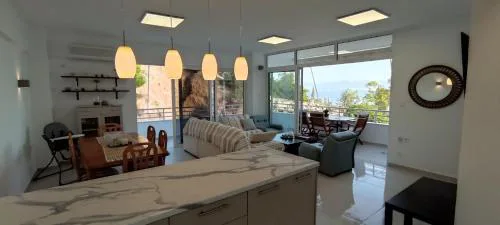 Atlas By Sea Apartment