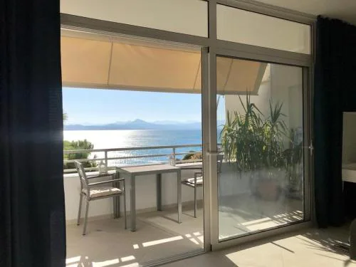 Sea view studio