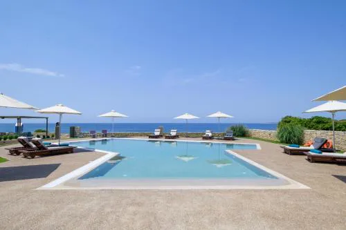 Callisto Seaside Homes & Suites