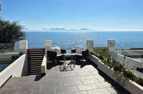 Blue Bay Suites
