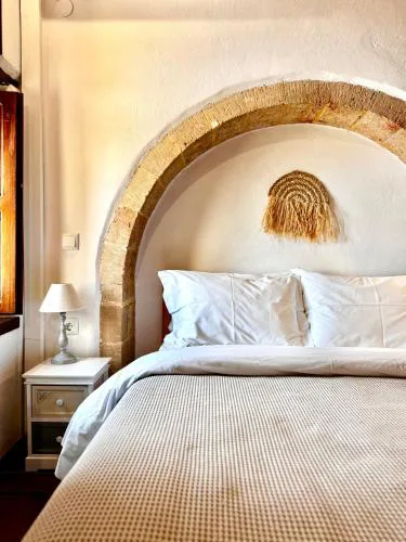 Ypatia Cozy Castle Suite Apartment with Loft