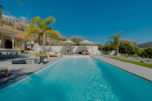 Blue Topaz Villa with Private Pool