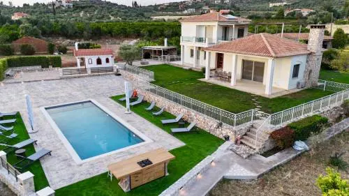 Villa Vakoufia