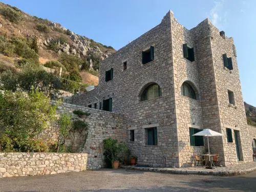 Vatoulia House