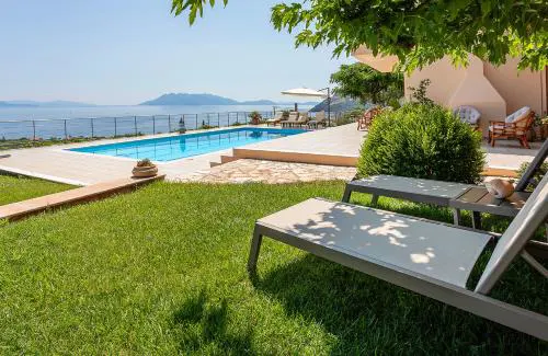 Villa Magnolia-Luxury Villa with Stunning Sea View