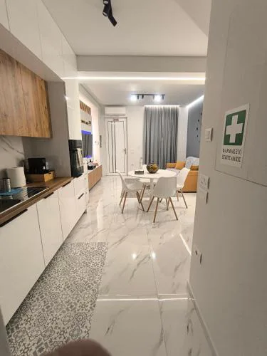Alex Home Patras