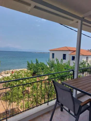 Seaview Apartment by Christina