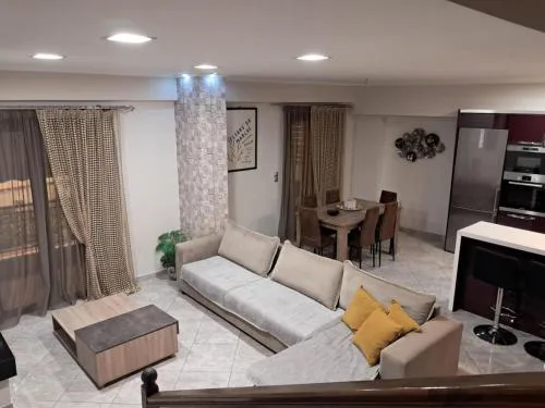 Double-V apartment
